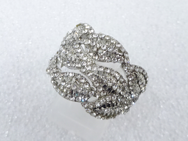 Japanese Kimono / Antique Accessories Metal